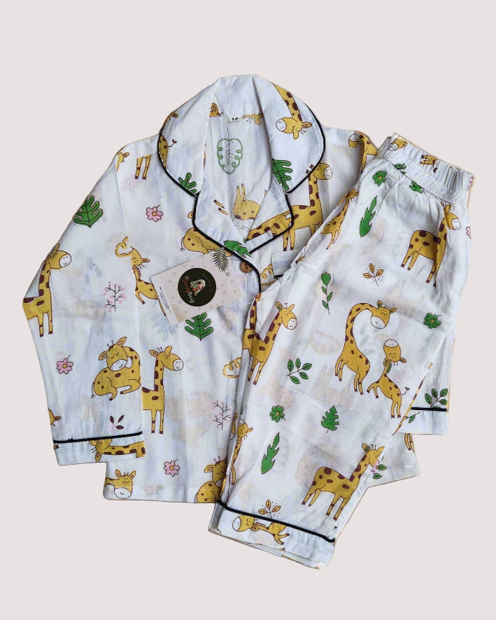SnugBug White Giraffe Printed NightSuit  in pure cotton fabric for boys and girls